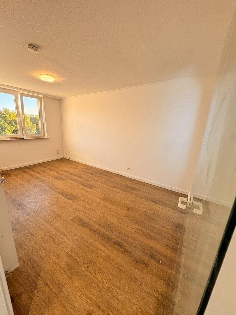 Predaj bytu 2-izbový 43 m², Hannover, Dolné Sasko Predaj bytu 2-izbový 43 m², Hannover, Dolné Sasko