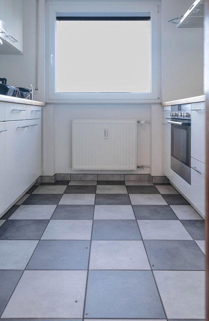 Predaj domu 194 m², pozemok 357 m², Stuttgart, Bádensko-Wurttembersko Predaj domu 194 m², pozemok 357 m², Stuttgart, Bádensko-Wurttembersko