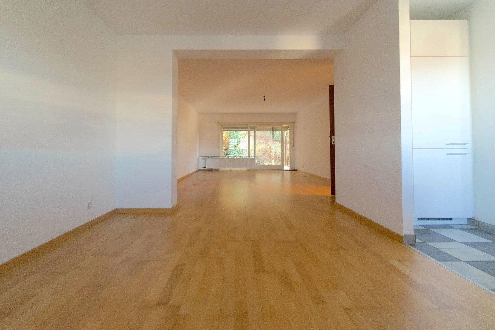 Predaj domu 194 m², pozemok 357 m², Stuttgart, Bádensko-Wurttembersko Predaj domu 194 m², pozemok 357 m², Stuttgart, Bádensko-Wurttembersko