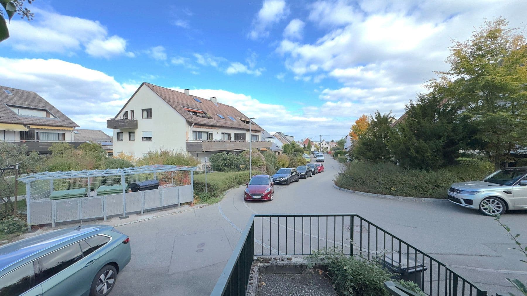 Predaj domu 194 m², pozemok 357 m², Stuttgart, Bádensko-Wurttembersko Predaj domu 194 m², pozemok 357 m², Stuttgart, Bádensko-Wurttembersko
