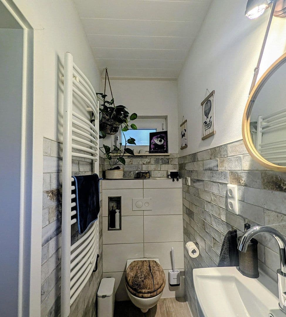Predaj domu 90 m², pozemok 503 m², Emden, Dolné Sasko Predaj domu 90 m², pozemok 503 m², Emden, Dolné Sasko