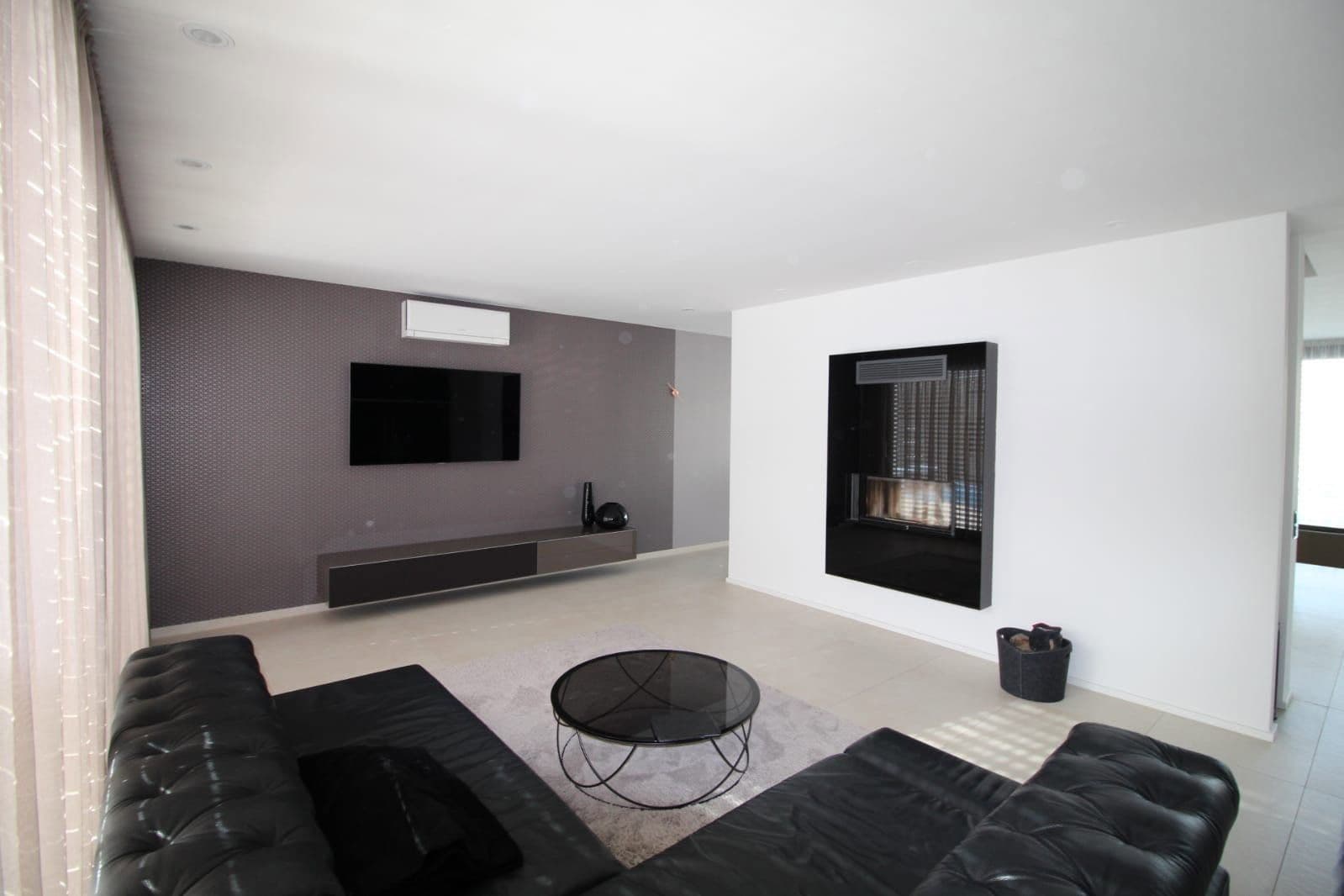 Predaj domu 279 m², pozemok 587 m², Sindelfingen, Bádensko-Wurttembersko Predaj domu 279 m², pozemok 587 m², Sindelfingen, Bádensko-Wurttembersko