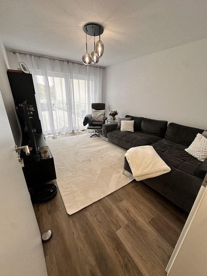 Predaj bytu 3-izbový 84 m², Karlsruher Straße 47, Pfinztal, Bádensko-Wurttembersko Predaj bytu 3-izbový 84 m², Karlsruher Straße 47, Pfinztal, Bádensko-Wurttembersko