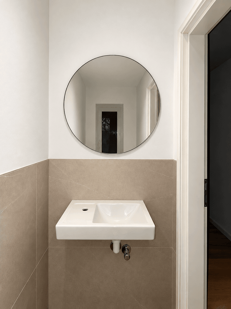Prenájom domu 121 m², pozemok 212 m², Stuttgart, Bádensko-Wurttembersko Prenájom domu 121 m², pozemok 212 m², Stuttgart, Bádensko-Wurttembersko