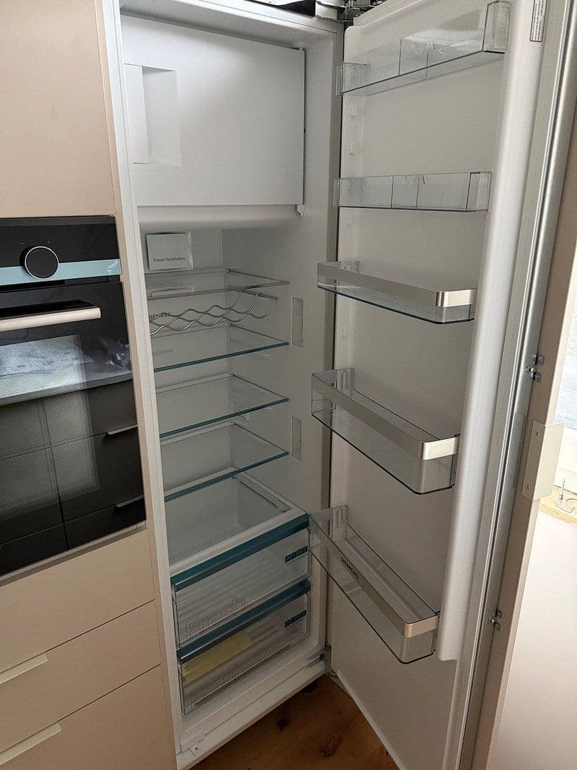Prenájom domu 121 m², pozemok 212 m², Stuttgart, Bádensko-Wurttembersko Prenájom domu 121 m², pozemok 212 m², Stuttgart, Bádensko-Wurttembersko