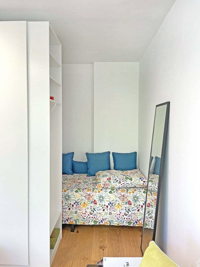Predaj bytu 1-izbový 32 m², Berlin, Berlín Predaj bytu 1-izbový 32 m², Berlin, Berlín
