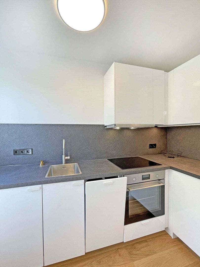 Predaj bytu 1-izbový 32 m², Berlin, Berlín Predaj bytu 1-izbový 32 m², Berlin, Berlín