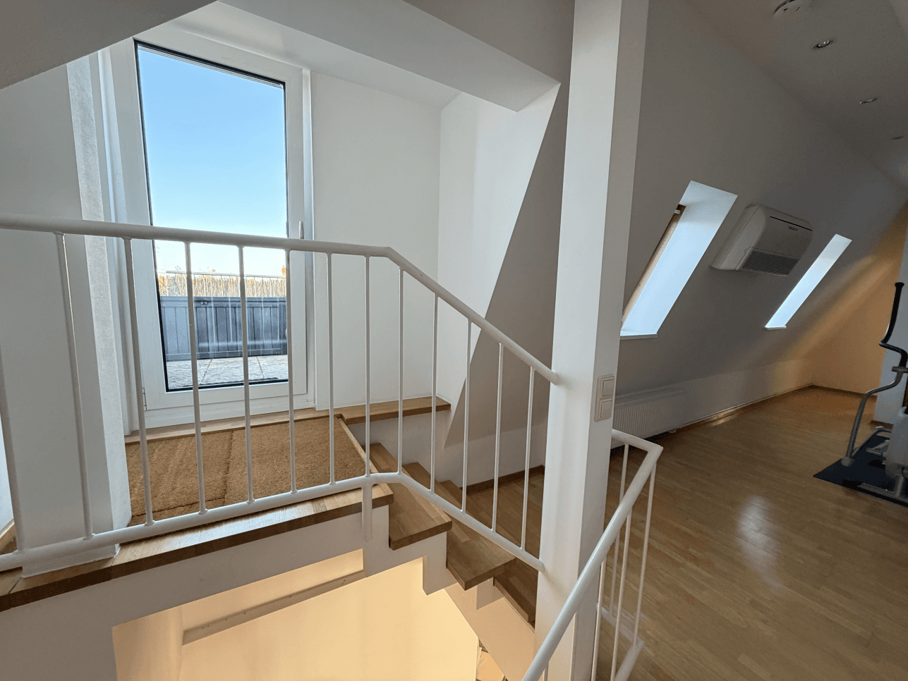 Predaj bytu 3-izbový 117 m², Deidesheimer Straße 9, Berlin, Berlín Predaj bytu 3-izbový 117 m², Deidesheimer Straße 9, Berlin, Berlín