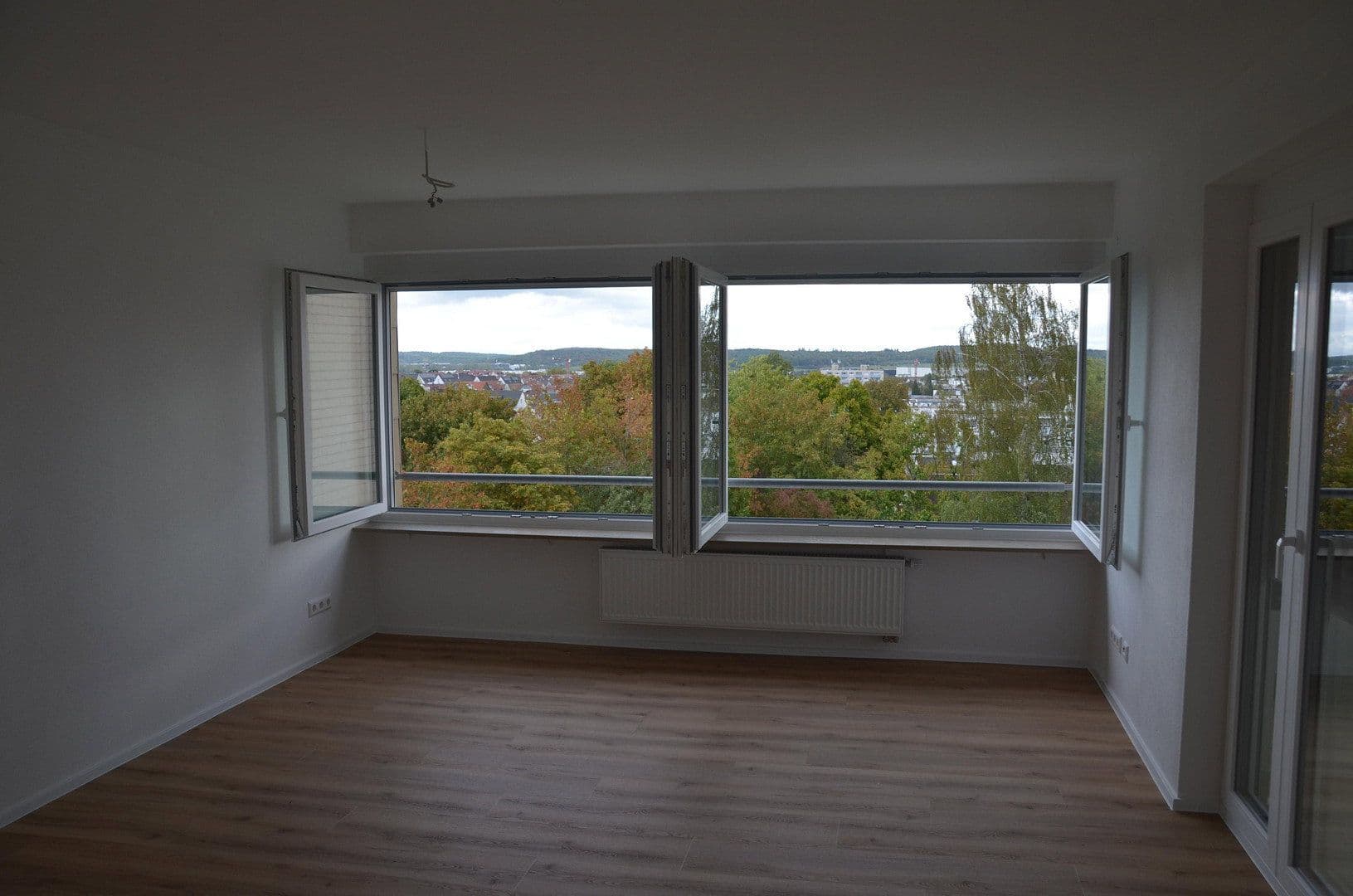 Predaj bytu 3-izbový 81 m², Gärtringen, Bádensko-Wurttembersko Predaj bytu 3-izbový 81 m², Gärtringen, Bádensko-Wurttembersko