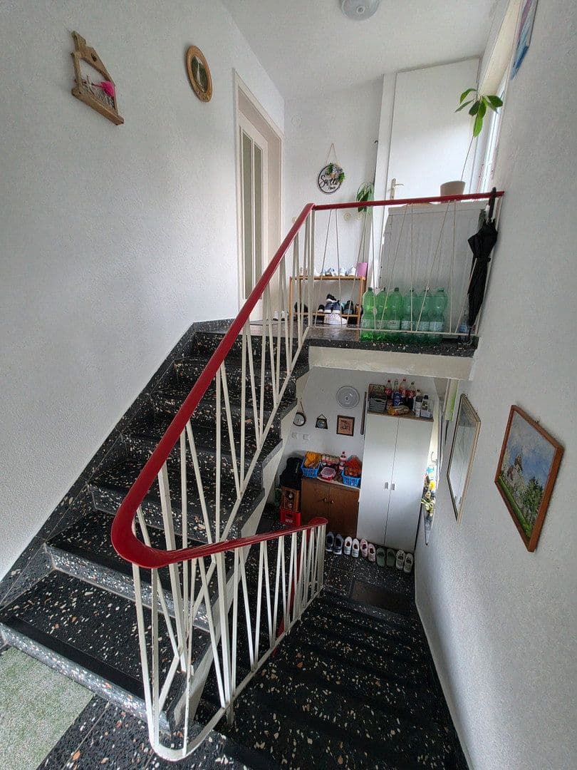 Predaj domu 181 m², pozemok 618 m², Eisingen, Bádensko-Wurttembersko Predaj domu 181 m², pozemok 618 m², Eisingen, Bádensko-Wurttembersko