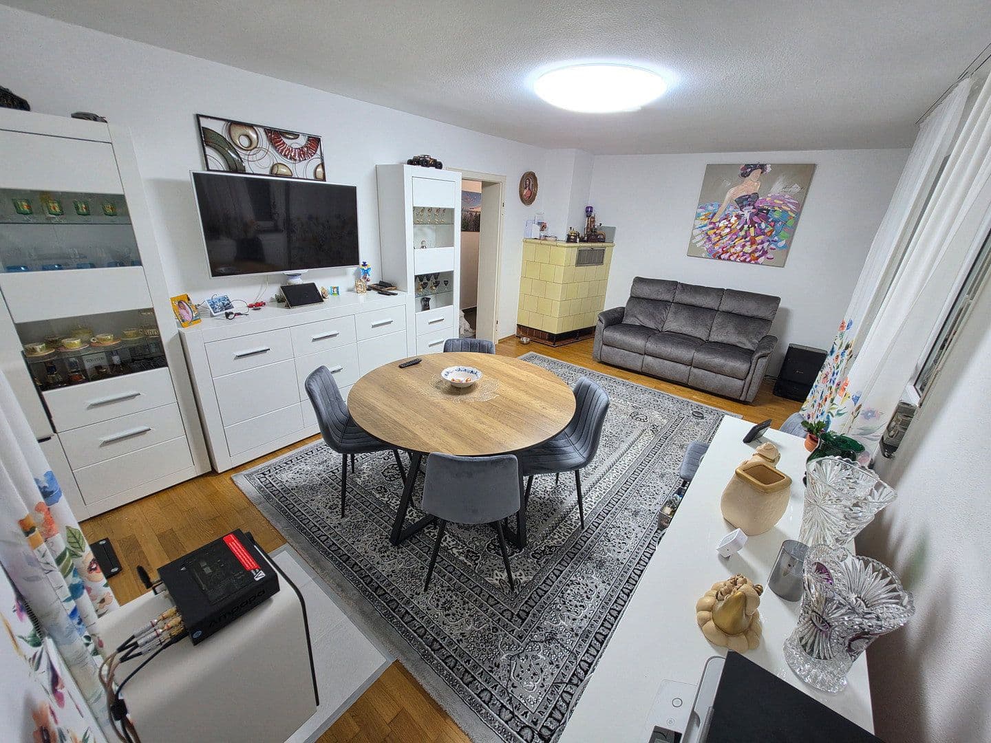 Predaj domu 181 m², pozemok 618 m², Eisingen, Bádensko-Wurttembersko Predaj domu 181 m², pozemok 618 m², Eisingen, Bádensko-Wurttembersko