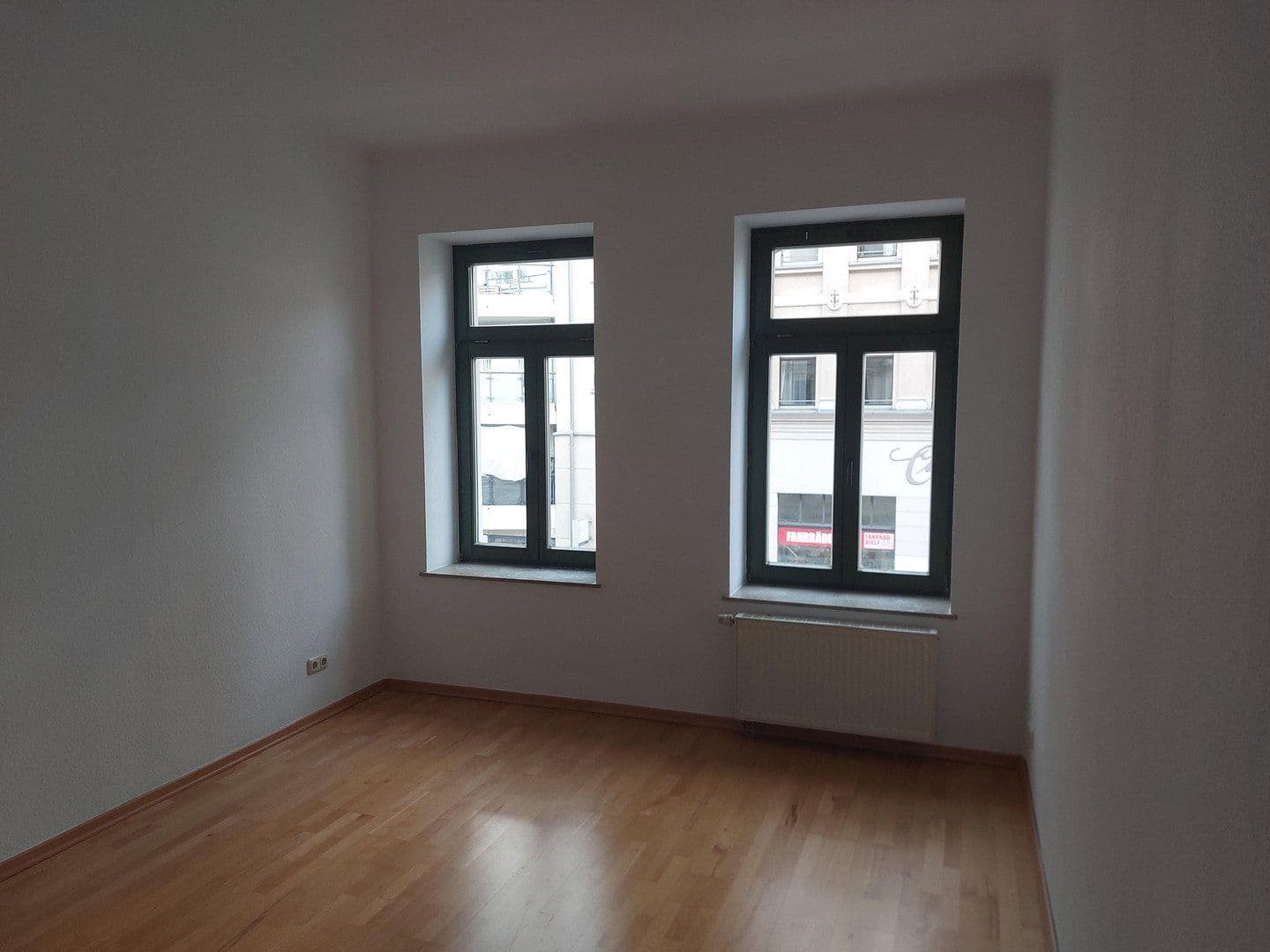 Prenájom bytu 3-izbový 81 m², Körnerstr. 52, Leipzig, Sasko Prenájom bytu 3-izbový 81 m², Körnerstr. 52, Leipzig, Sasko