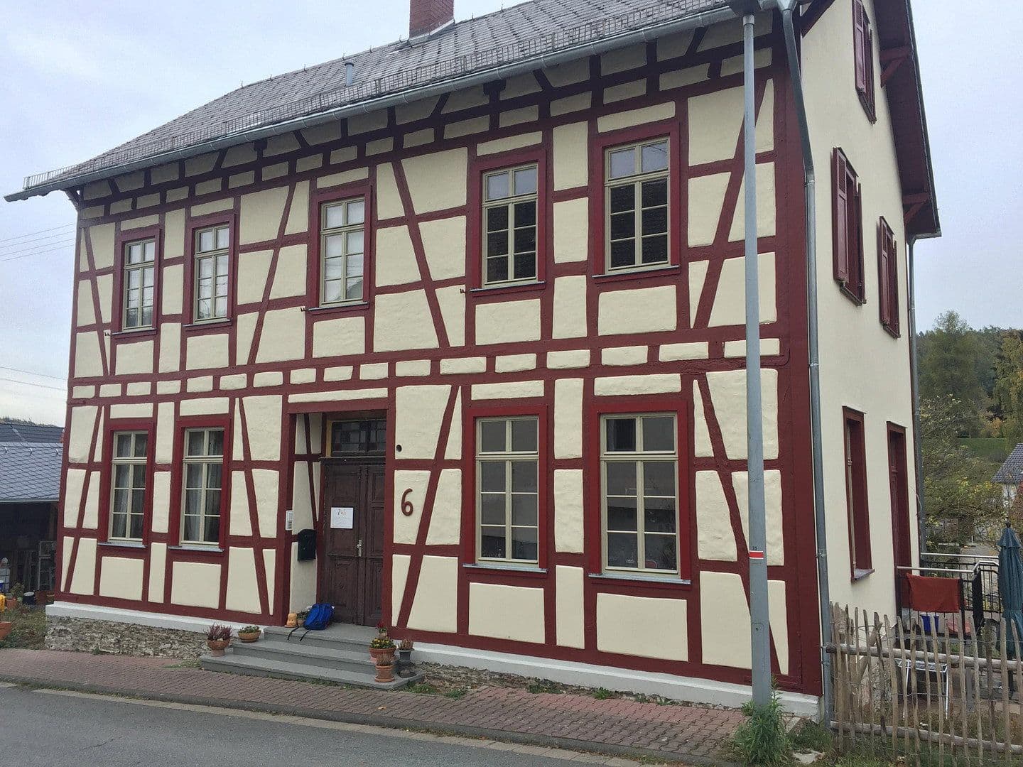 Predaj domu 240 m², pozemok 1.242 m², Malbachweg 6, Idstein, Hesensko Predaj domu 240 m², pozemok 1.242 m², Malbachweg 6, Idstein, Hesensko