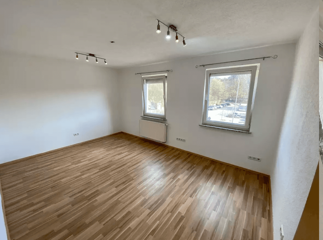 Prenájom bytu 3-izbový 80 m², Aalen, Bádensko-Wurttembersko Prenájom bytu 3-izbový 80 m², Aalen, Bádensko-Wurttembersko