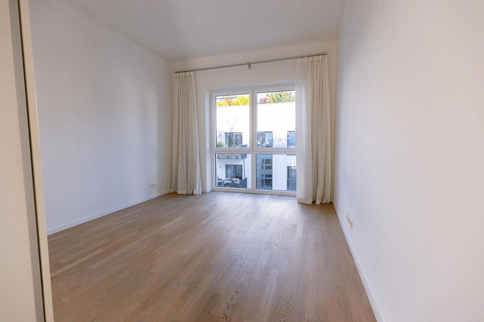 Predaj bytu 4-izbový 138 m², Hamburg, Hamburg Predaj bytu 4-izbový 138 m², Hamburg, Hamburg