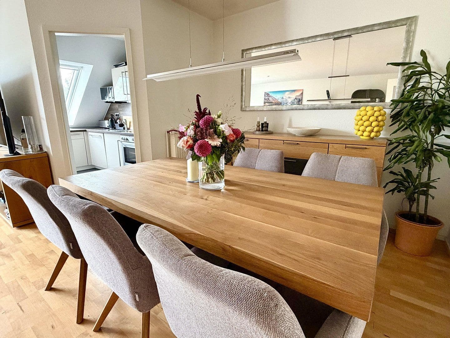 Predaj bytu 2-izbový 74 m², Ferdinandstraße 14, Düsseldorf, Severné Porýnie - Westfálsko Predaj bytu 2-izbový 74 m², Ferdinandstraße 14, Düsseldorf, Severné Porýnie - Westfálsko