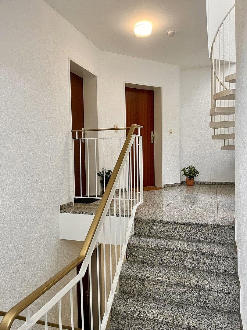 Predaj bytu 2-izbový 74 m², Ferdinandstraße 14, Düsseldorf, Severné Porýnie - Westfálsko Predaj bytu 2-izbový 74 m², Ferdinandstraße 14, Düsseldorf, Severné Porýnie - Westfálsko