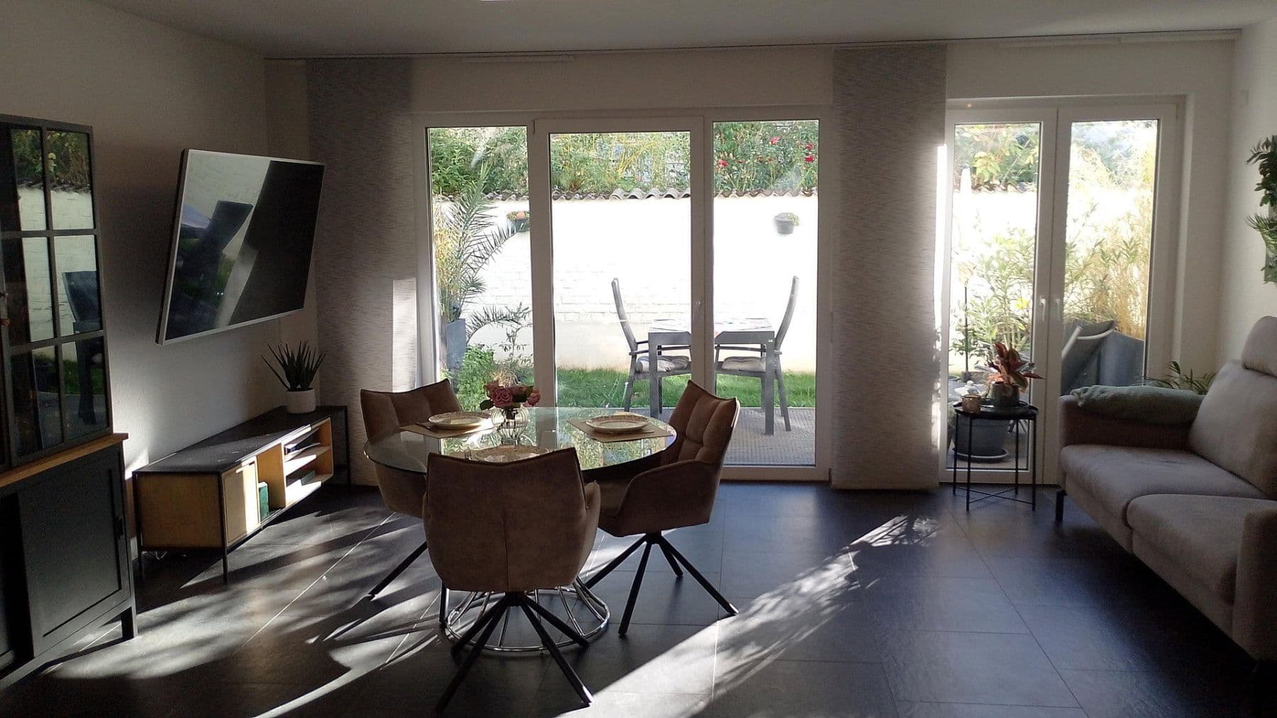 Predaj bytu 3-izbový 88 m², Koblenz, Porýnie-Falcko Predaj bytu 3-izbový 88 m², Koblenz, Porýnie-Falcko