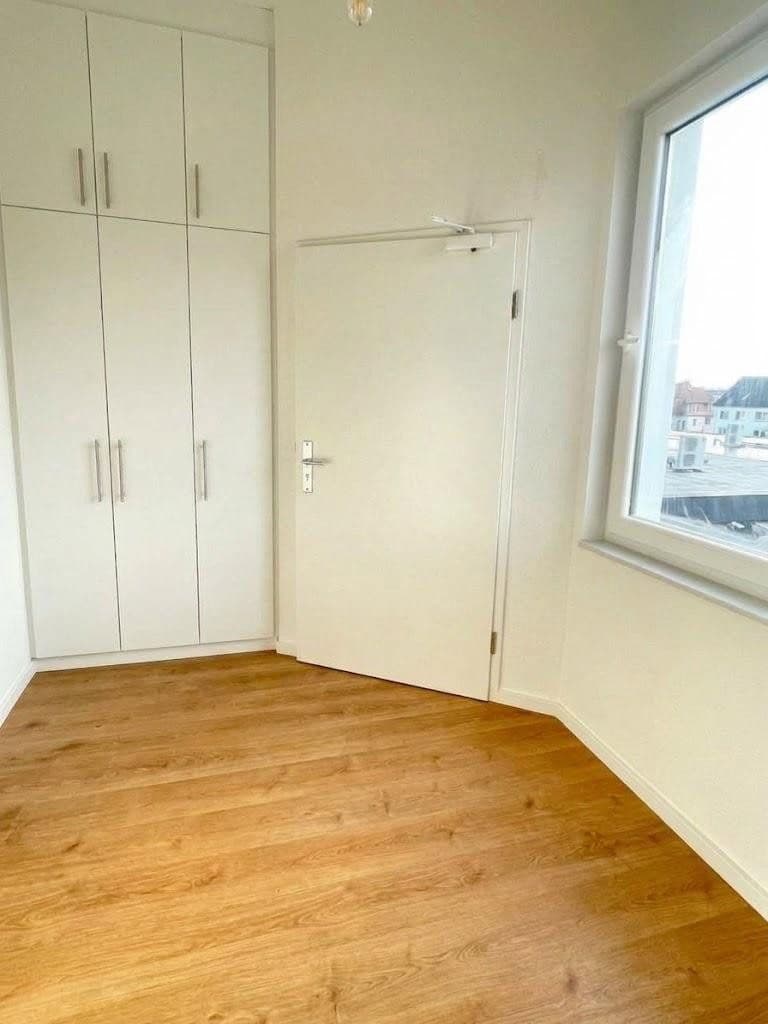 Prenájom bytu 2-izbový 80 m², Stadthagen, Dolné Sasko Prenájom bytu 2-izbový 80 m², Stadthagen, Dolné Sasko