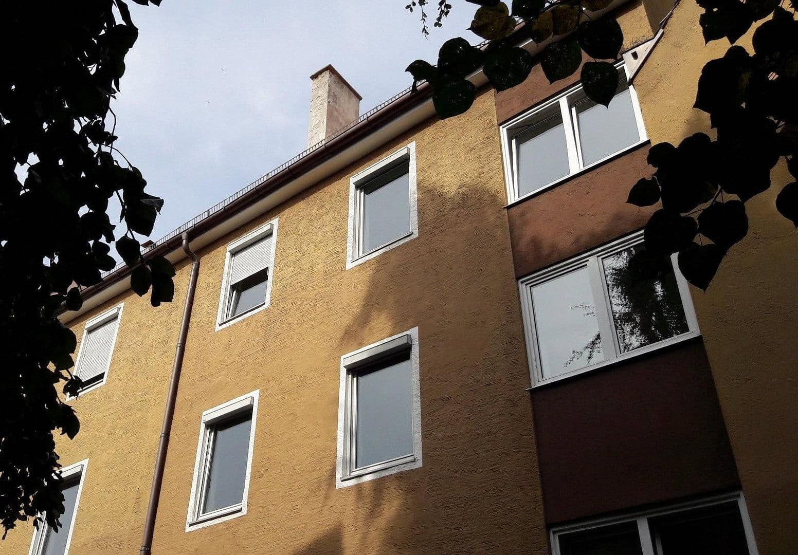 Prenájom bytu 2-izbový 77 m², Fürstenfeldbruck, Bavorsko Prenájom bytu 2-izbový 77 m², Fürstenfeldbruck, Bavorsko