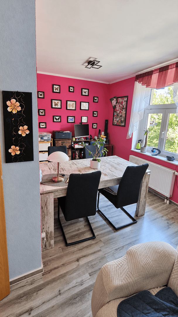 Predaj bytu 2-izbový 61 m², Jogichesstr. 5, Zwickau, Sasko Predaj bytu 2-izbový 61 m², Jogichesstr. 5, Zwickau, Sasko