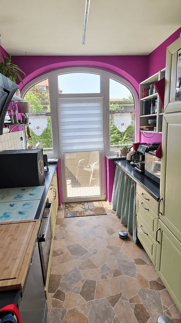 Predaj bytu 2-izbový 61 m², Jogichesstr. 5, Zwickau, Sasko Predaj bytu 2-izbový 61 m², Jogichesstr. 5, Zwickau, Sasko