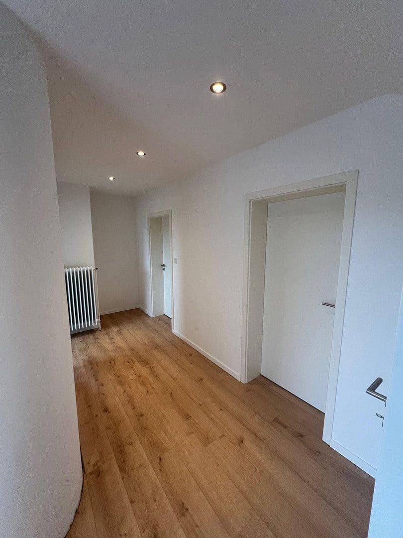 Prenájom domu 132 m², pozemok 600 m², Breslauer Str. 10, Scheden, Dolné Sasko Prenájom domu 132 m², pozemok 600 m², Breslauer Str. 10, Scheden, Dolné Sasko