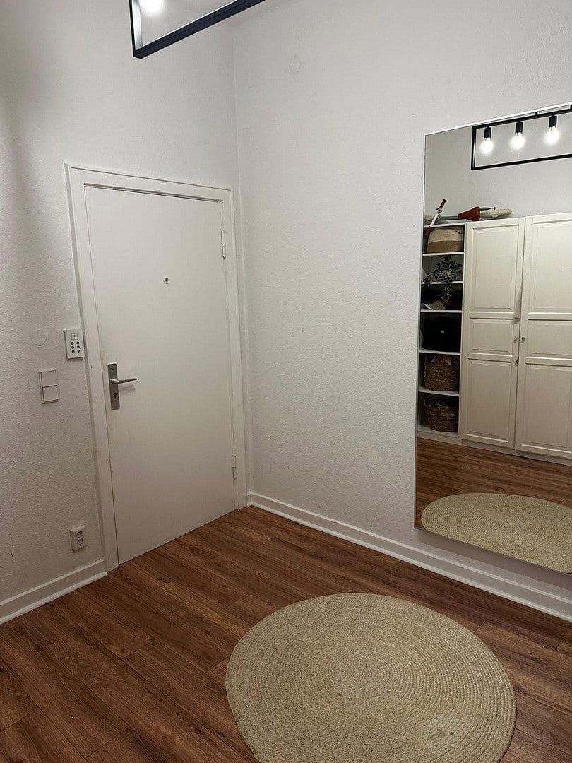 Prenájom bytu 3-izbový 81 m², Wormser Strasse 11, Wuppertal, Severné Porýnie - Westfálsko Prenájom bytu 3-izbový 81 m², Wormser Strasse 11, Wuppertal, Severné Porýnie - Westfálsko