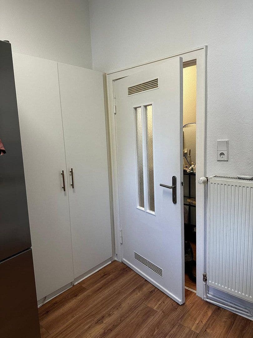 Prenájom bytu 3-izbový 81 m², Wormser Strasse 11, Wuppertal, Severné Porýnie - Westfálsko Prenájom bytu 3-izbový 81 m², Wormser Strasse 11, Wuppertal, Severné Porýnie - Westfálsko