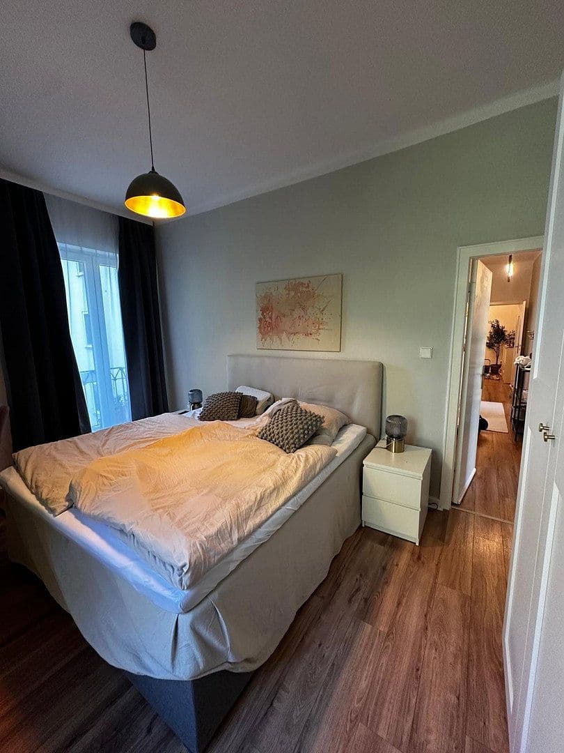 Prenájom bytu 3-izbový 81 m², Wormser Strasse 11, Wuppertal, Severné Porýnie - Westfálsko Prenájom bytu 3-izbový 81 m², Wormser Strasse 11, Wuppertal, Severné Porýnie - Westfálsko