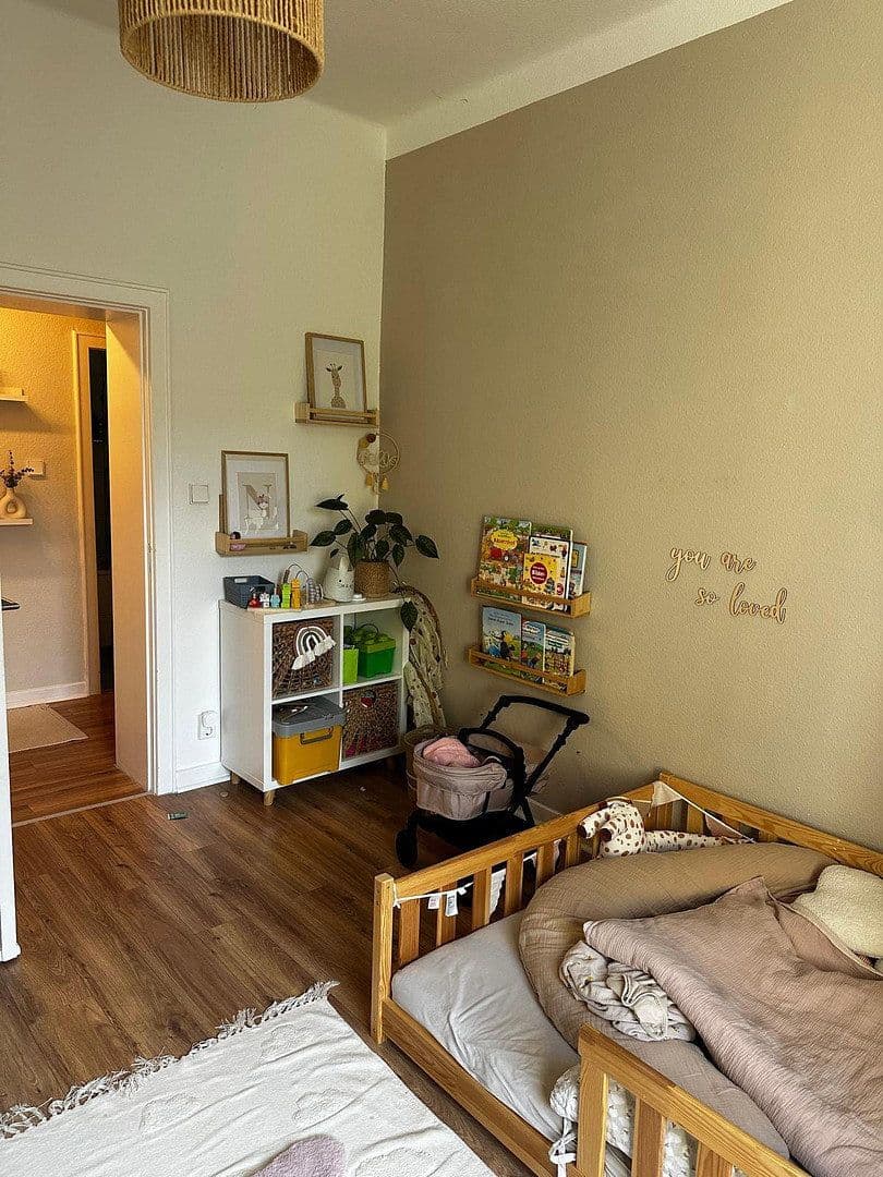 Prenájom bytu 3-izbový 81 m², Wormser Strasse 11, Wuppertal, Severné Porýnie - Westfálsko Prenájom bytu 3-izbový 81 m², Wormser Strasse 11, Wuppertal, Severné Porýnie - Westfálsko