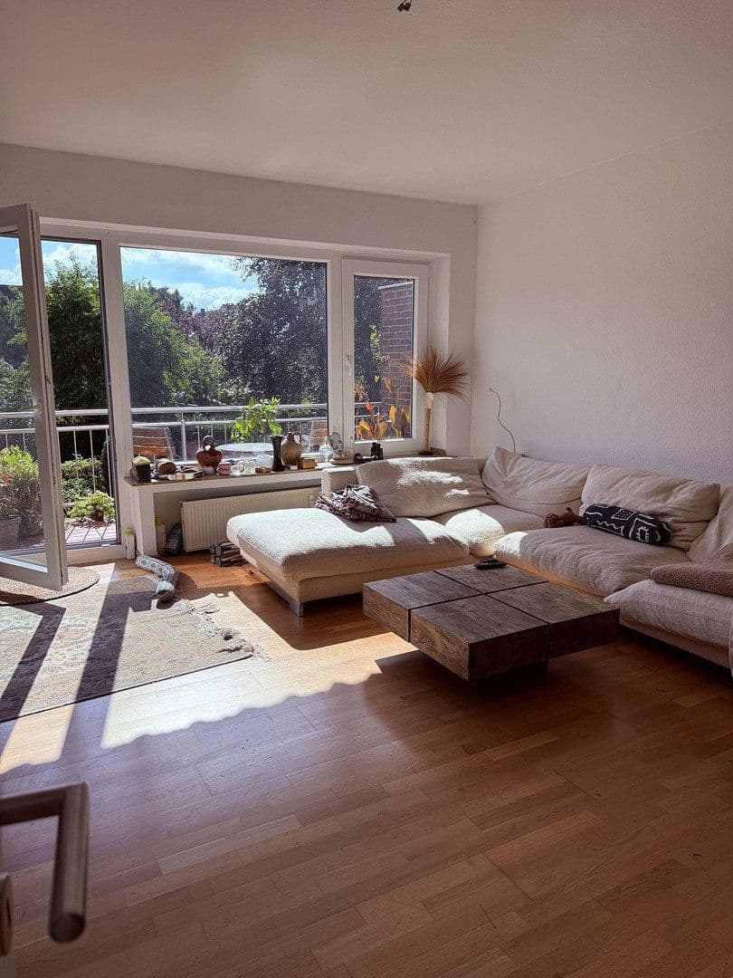 Prenájom bytu 3-izbový 78 m², Meerbusch, Severné Porýnie - Westfálsko Prenájom bytu 3-izbový 78 m², Meerbusch, Severné Porýnie - Westfálsko
