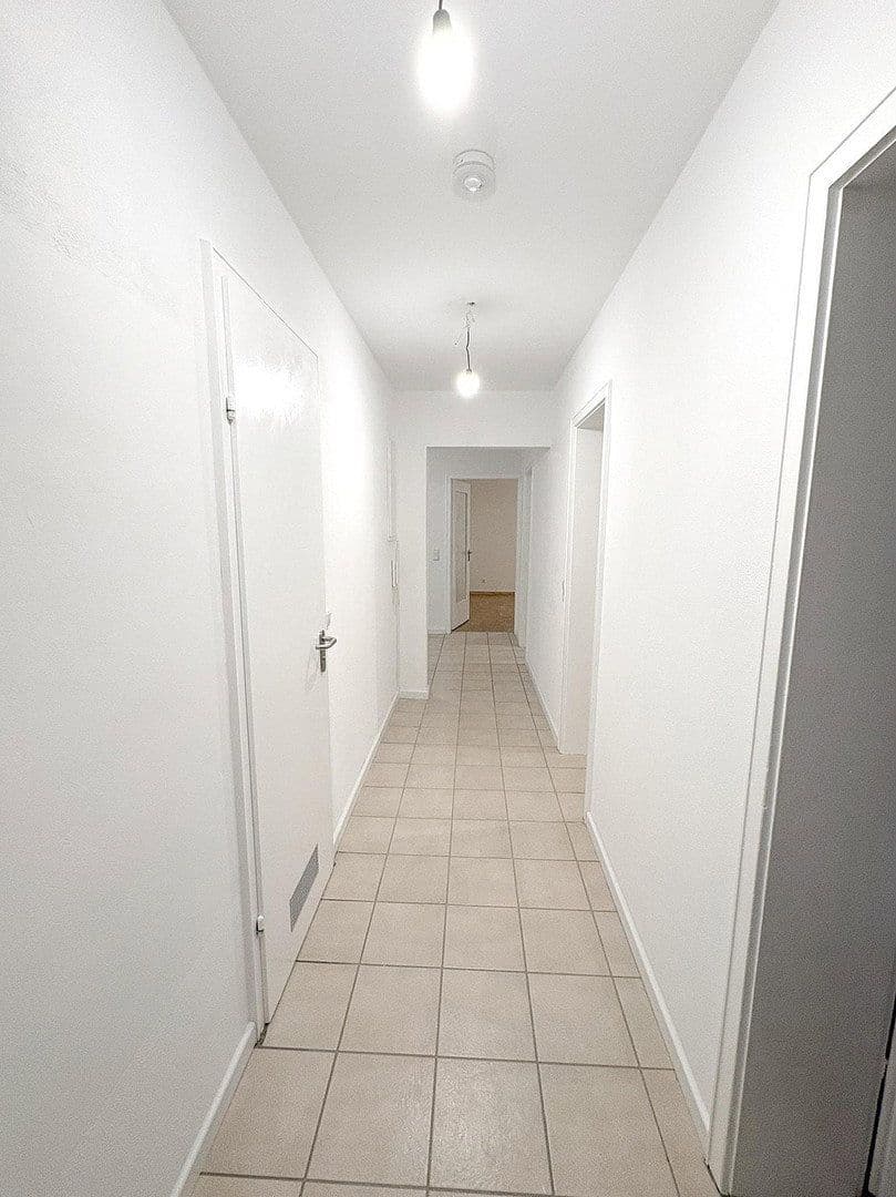 Prenájom bytu 4-izbový 93 m², Dreizlerstraße, Stuttgart, Bádensko-Wurttembersko Prenájom bytu 4-izbový 93 m², Dreizlerstraße, Stuttgart, Bádensko-Wurttembersko