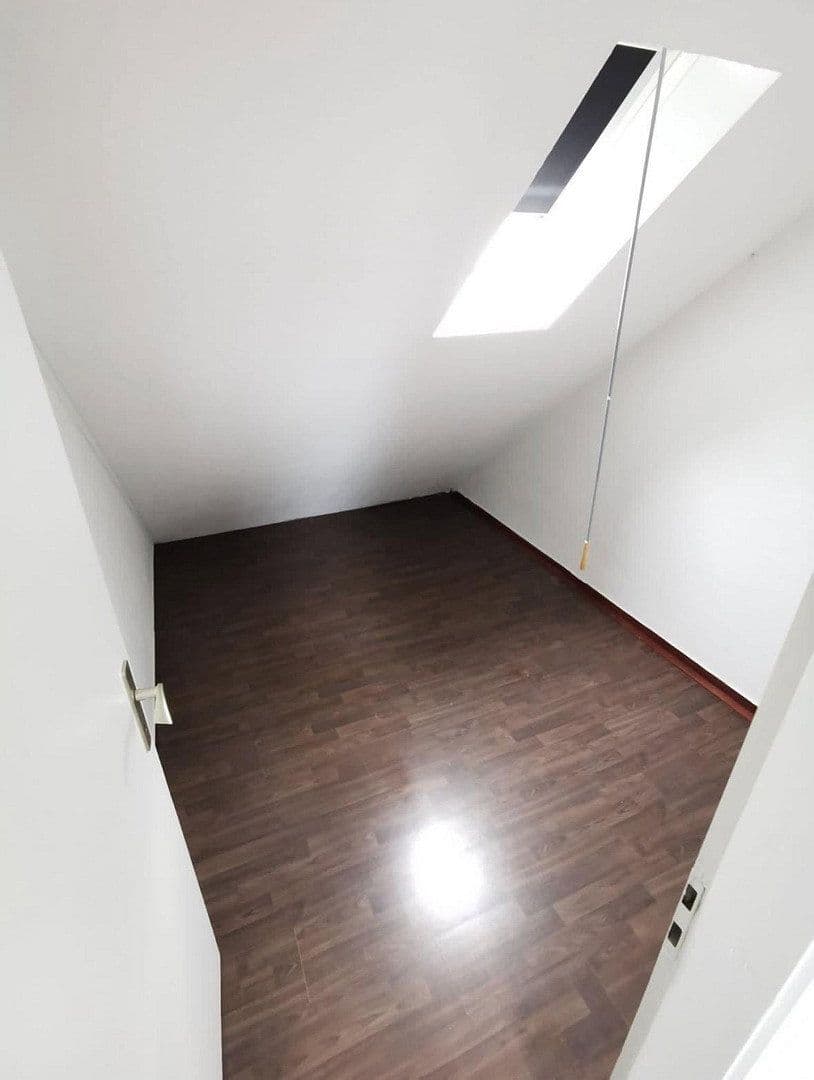 Predaj domu 70 m², pozemok 317 m², Emden, Dolné Sasko Predaj domu 70 m², pozemok 317 m², Emden, Dolné Sasko