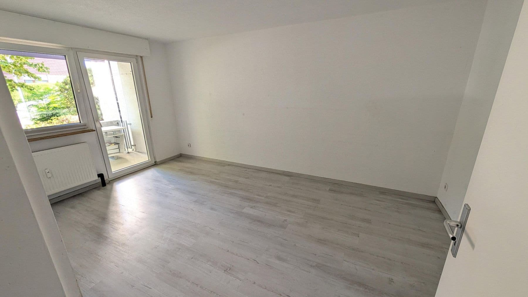 Prenájom bytu 3-izbový 84 m², Heilbronn, Bádensko-Wurttembersko Prenájom bytu 3-izbový 84 m², Heilbronn, Bádensko-Wurttembersko