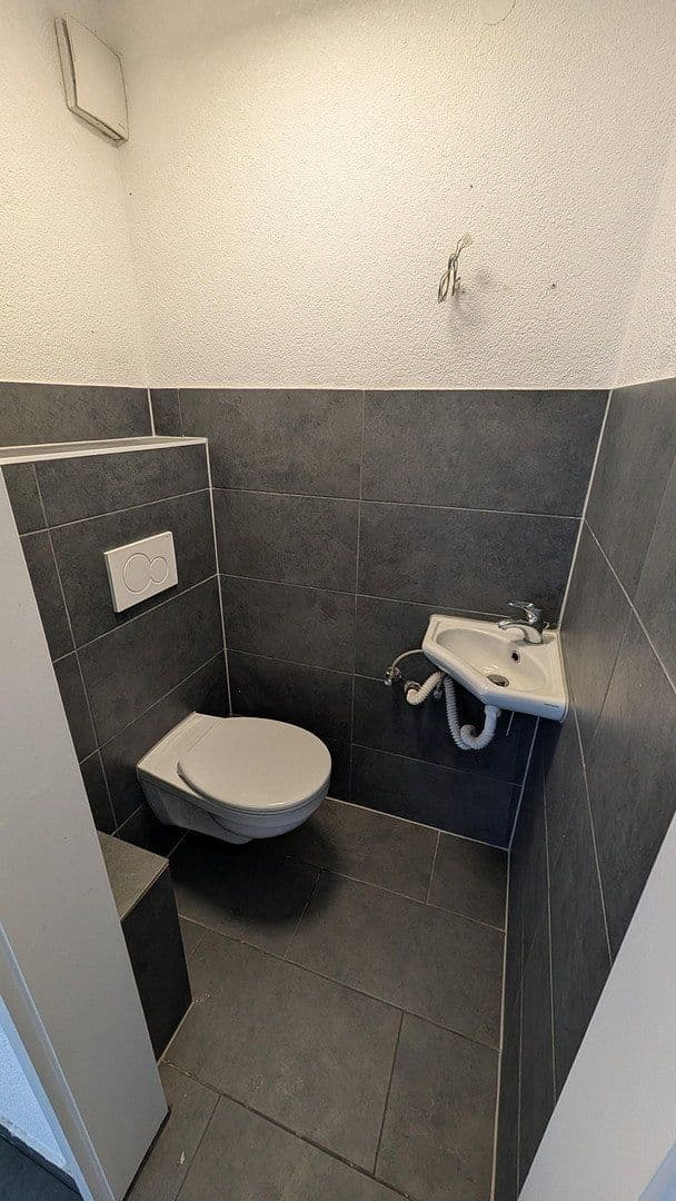 Prenájom bytu 3-izbový 84 m², Heilbronn, Bádensko-Wurttembersko Prenájom bytu 3-izbový 84 m², Heilbronn, Bádensko-Wurttembersko