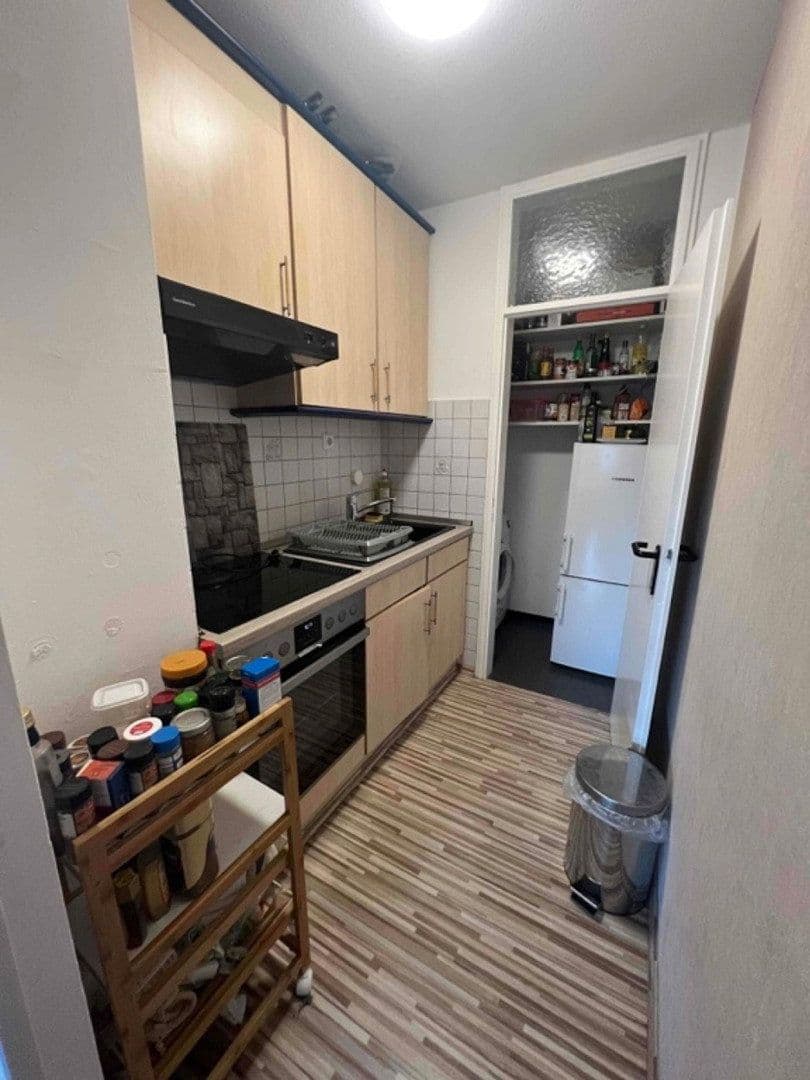 Prenájom bytu 1-izbový 38 m², Kaiserallee 15A, Karlsruhe, Bádensko-Wurttembersko Prenájom bytu 1-izbový 38 m², Kaiserallee 15A, Karlsruhe, Bádensko-Wurttembersko