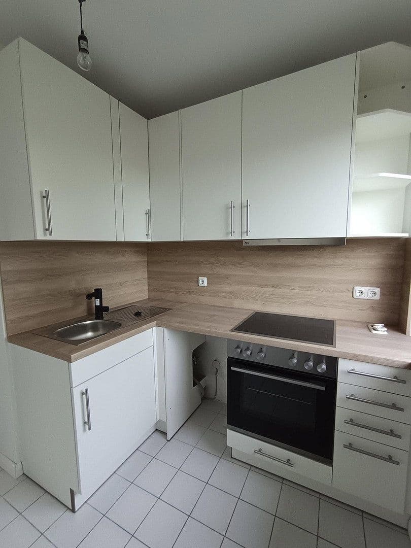 Prenájom bytu 3-izbový 83 m², Hamburg Tonndorf, Hamburg Prenájom bytu 3-izbový 83 m², Hamburg Tonndorf, Hamburg