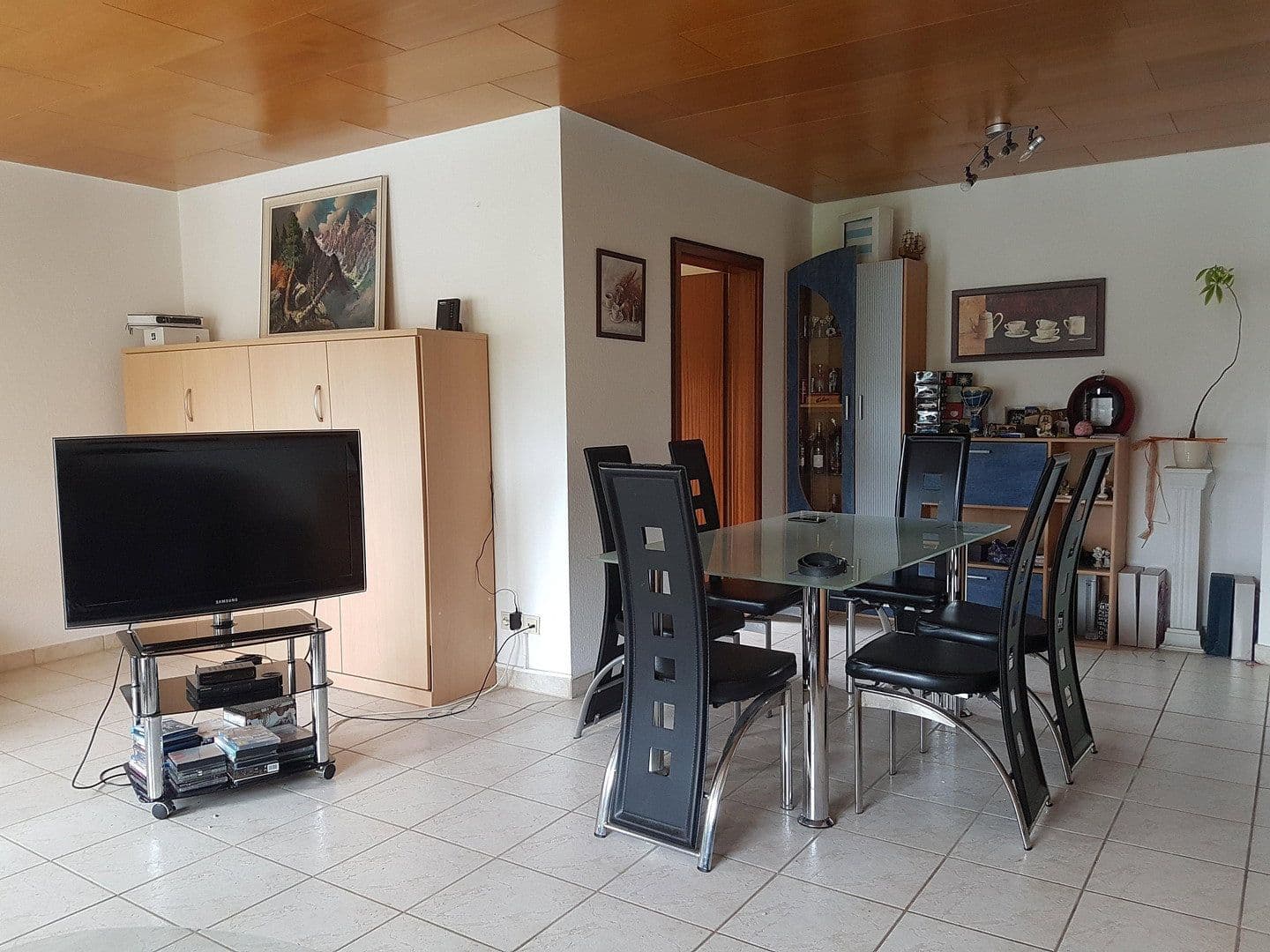 Predaj bytu 2-izbový 65 m², Am Forst 13, Bad Urach, Bádensko-Wurttembersko Predaj bytu 2-izbový 65 m², Am Forst 13, Bad Urach, Bádensko-Wurttembersko
