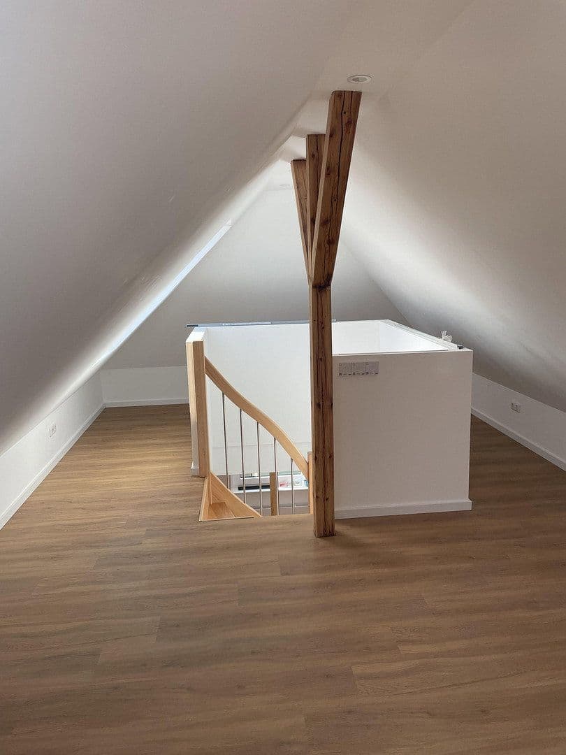 Prenájom bytu 3-izbový 104 m², Lerchenweg 51, Bochum, Severné Porýnie - Westfálsko Prenájom bytu 3-izbový 104 m², Lerchenweg 51, Bochum, Severné Porýnie - Westfálsko