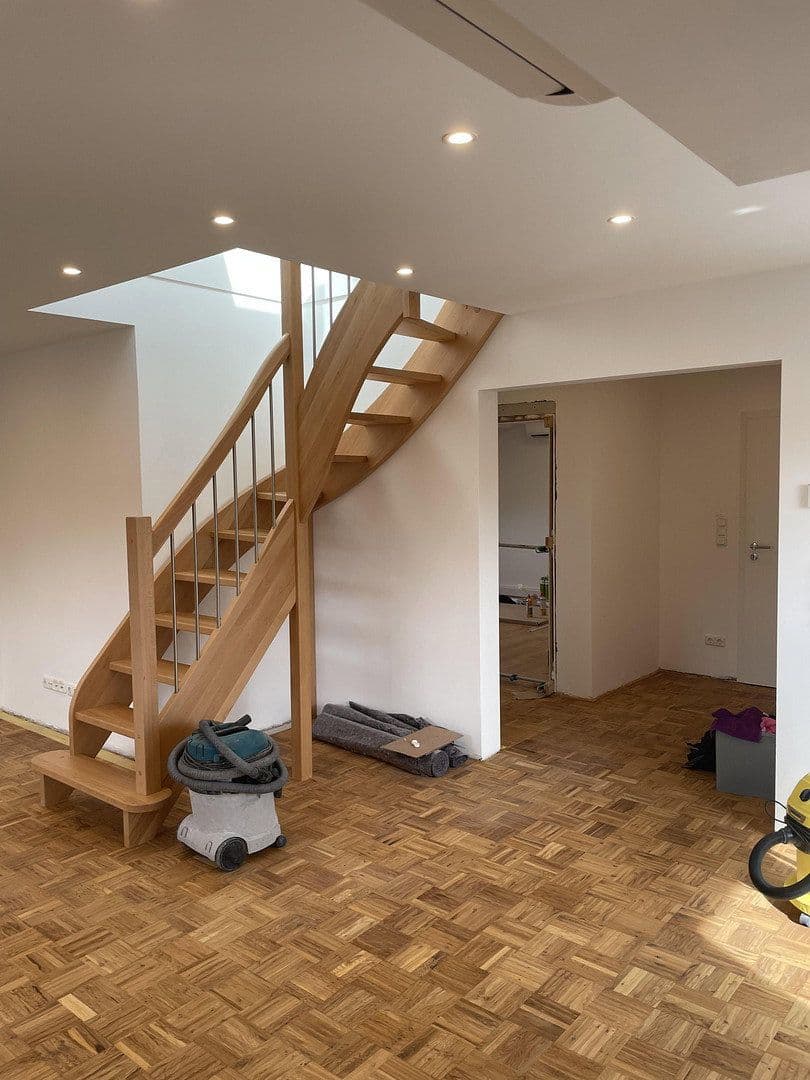 Prenájom bytu 3-izbový 104 m², Lerchenweg 51, Bochum, Severné Porýnie - Westfálsko Prenájom bytu 3-izbový 104 m², Lerchenweg 51, Bochum, Severné Porýnie - Westfálsko