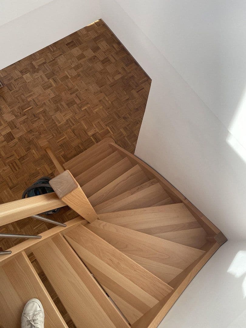 Prenájom bytu 3-izbový 104 m², Lerchenweg 51, Bochum, Severné Porýnie - Westfálsko Prenájom bytu 3-izbový 104 m², Lerchenweg 51, Bochum, Severné Porýnie - Westfálsko