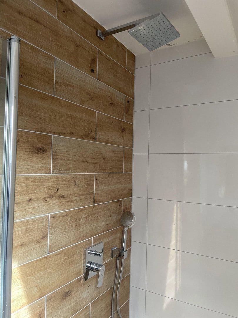Prenájom bytu 3-izbový 104 m², Lerchenweg 51, Bochum, Severné Porýnie - Westfálsko Prenájom bytu 3-izbový 104 m², Lerchenweg 51, Bochum, Severné Porýnie - Westfálsko