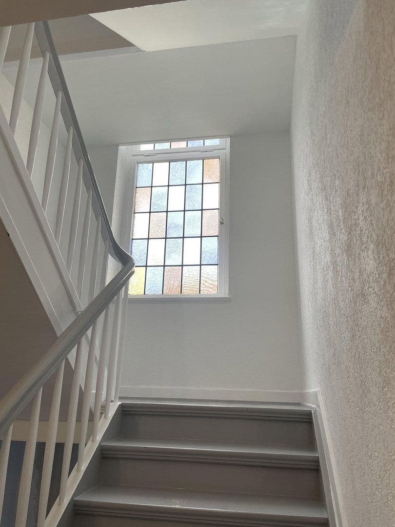 Prenájom bytu 3-izbový 104 m², Lerchenweg 51, Bochum, Severné Porýnie - Westfálsko Prenájom bytu 3-izbový 104 m², Lerchenweg 51, Bochum, Severné Porýnie - Westfálsko