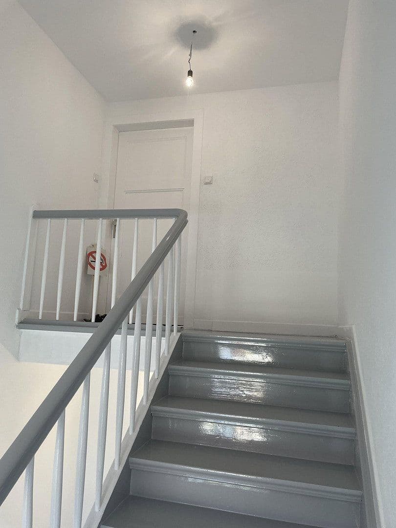 Prenájom bytu 3-izbový 104 m², Lerchenweg 51, Bochum, Severné Porýnie - Westfálsko Prenájom bytu 3-izbový 104 m², Lerchenweg 51, Bochum, Severné Porýnie - Westfálsko