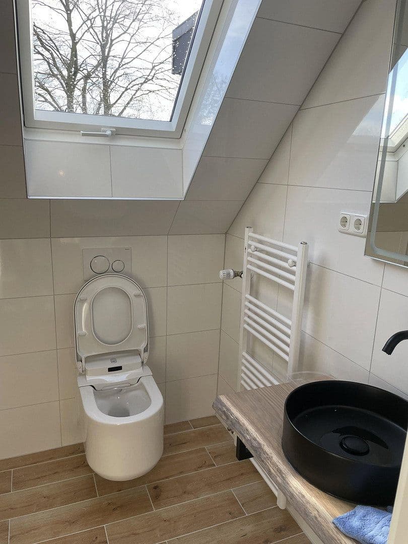 Prenájom bytu 3-izbový 104 m², Lerchenweg 51, Bochum, Severné Porýnie - Westfálsko Prenájom bytu 3-izbový 104 m², Lerchenweg 51, Bochum, Severné Porýnie - Westfálsko