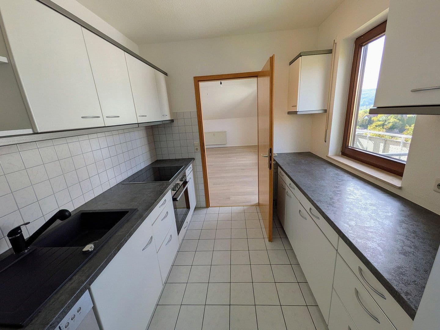 Predaj bytu 3-izbový 82 m², Berghofring 14, Rosengarten, Bádensko-Wurttembersko Predaj bytu 3-izbový 82 m², Berghofring 14, Rosengarten, Bádensko-Wurttembersko