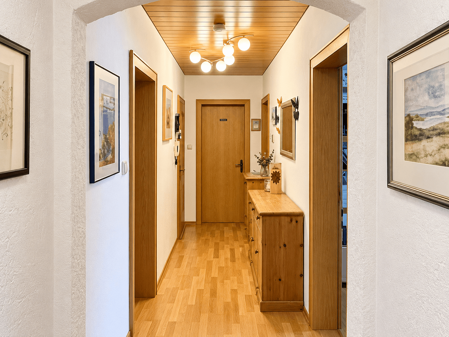 Prenájom bytu 3-izbový 79 m², Edling, Bavorsko Prenájom bytu 3-izbový 79 m², Edling, Bavorsko