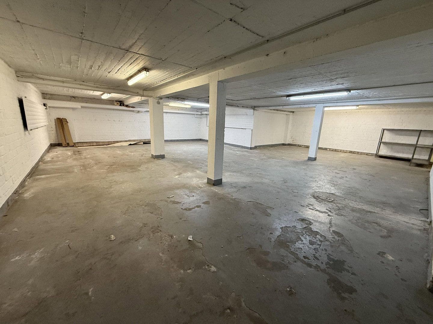 Prenájom nebytového priestoru 573 m², Gladbecker Straße 246-248, Bottrop, Severné Porýnie - Westfálsko Prenájom nebytového priestoru 573 m², Gladbecker Straße 246-248, Bottrop, Severné Porýnie - Westfálsko