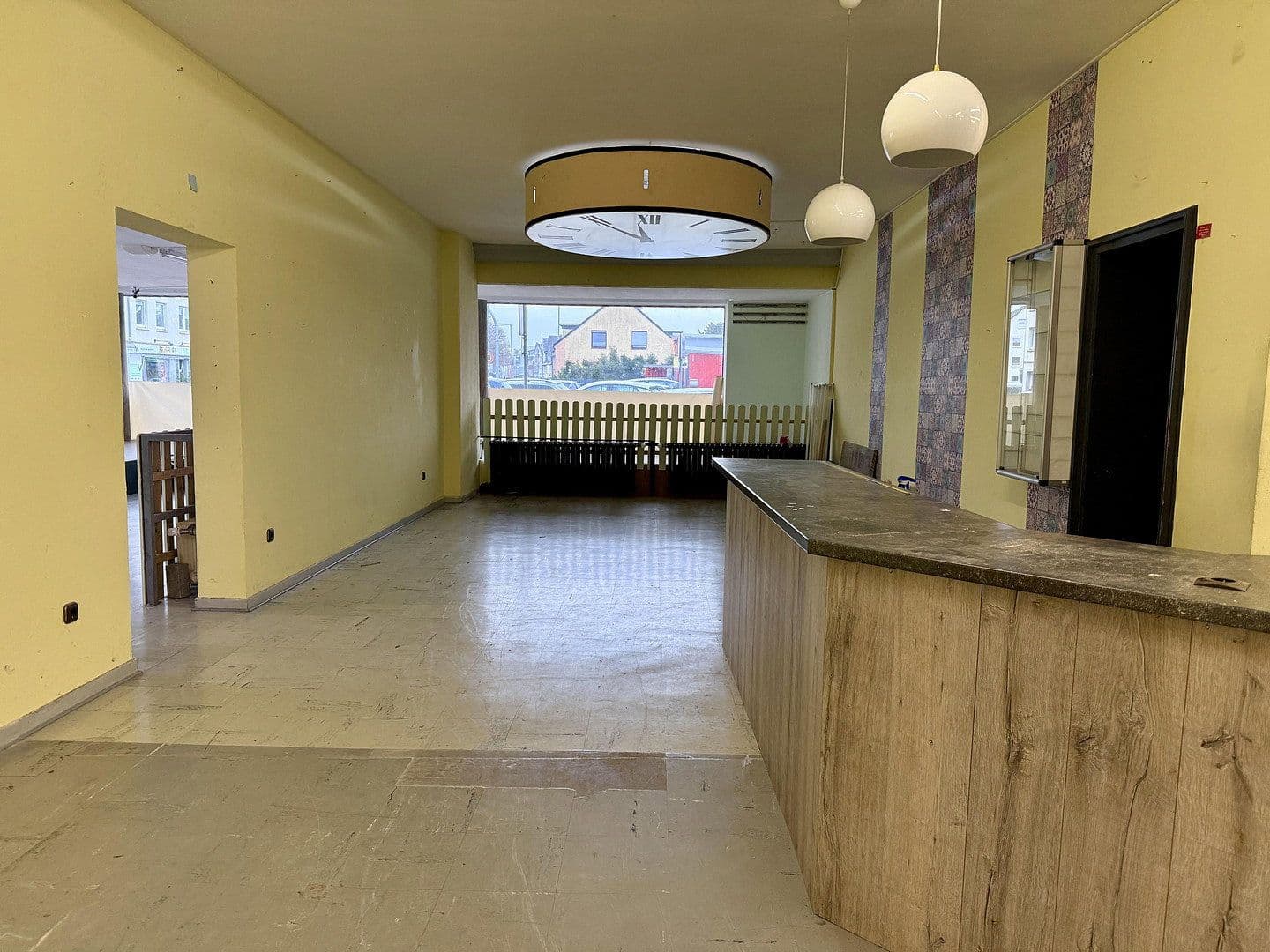 Prenájom nebytového priestoru 573 m², Gladbecker Straße 246-248, Bottrop, Severné Porýnie - Westfálsko Prenájom nebytového priestoru 573 m², Gladbecker Straße 246-248, Bottrop, Severné Porýnie - Westfálsko